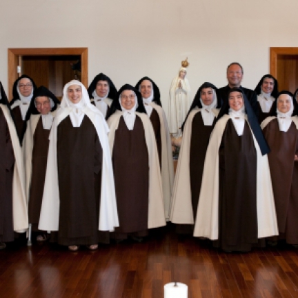 12 de maio de 2014: Imagem Peregrina de Fátima iniciou peregrinação nacional pelos mosteiros de clausura