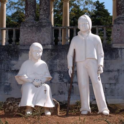Santuário de Fátima sublinha importância da obra da escultora Graça Costa Cabral na projeção do espaço como “lugar fecundo de arte contemporânea religiosa” em Portugal