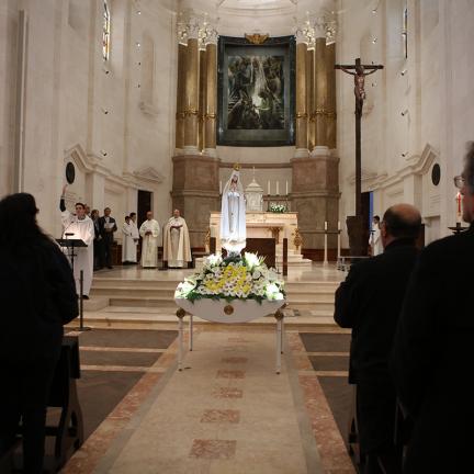 Basílica de Nossa Senhora do Rosário de Fátima acolheu Imagem da Virgem Peregrina