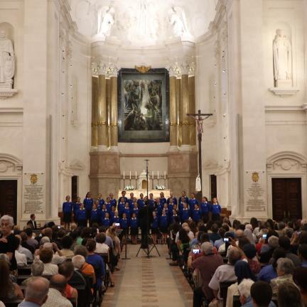 Coro de Bordéus deu concerto na Basílica de Nossa Senhora do Rosário de Fátima