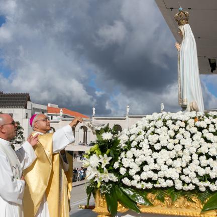 Igreja tem de estar atenta a famílias em «situações dramáticas» diz bispo de Setúbal em Fátima