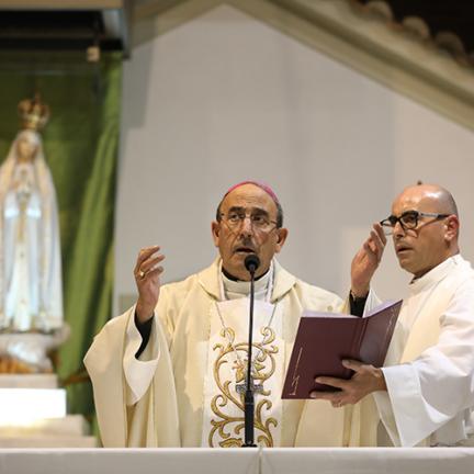 Bispo de Leiria-Fátima apela à oração do rosário pela “grande causa da paz”