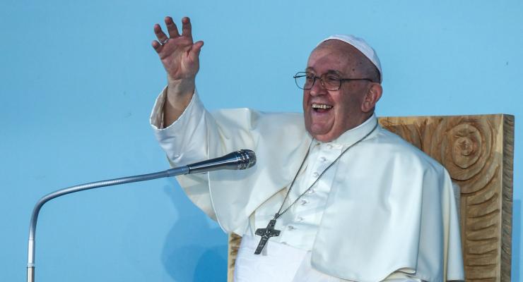 Na Colina do Encontro, Papa Francisco apela aos jovens para que sejam corajosos