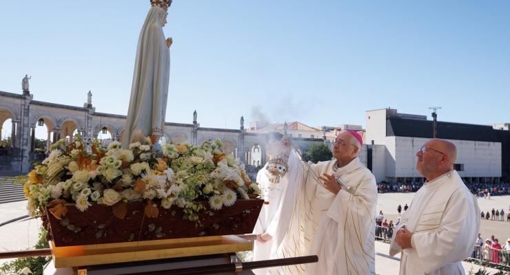 Na solenidade da assunção de Maria, D. José Ornelas lembrou as mulheres que assistem ao sofrimento e à morte dos filhos