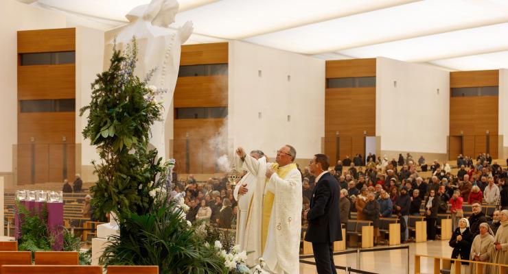 Escuta da Palavra, oração e conversão apresentados como guias para o Advento