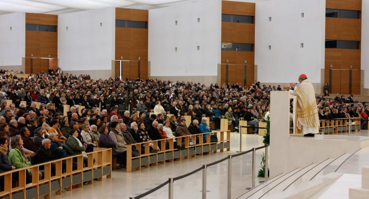 Cardeal D. António Marto presidiu à celebração da Peregrinação Mensal de janeiro no Santuário de Fátima