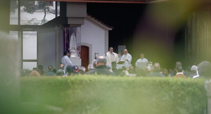 Santuário de Fátima suspende todas as celebrações litúrgicas a partir deste sábado 14 de março, em conformidade com as orientações da Conferência Episcopal