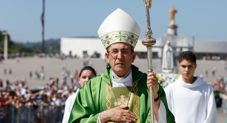 “Acolher bem é evangelizar”, afirma cardeal D. António Marto